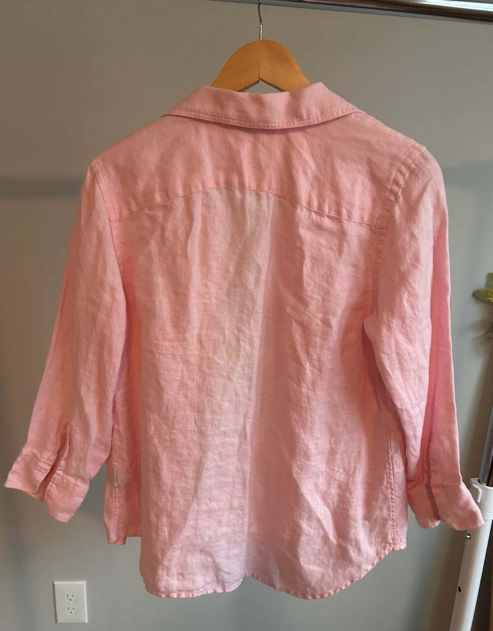 Lauren Ralph Lauren Women's Pink 100% Linen Long Sleeve Button-Up Shirt - Picture 3 of 5